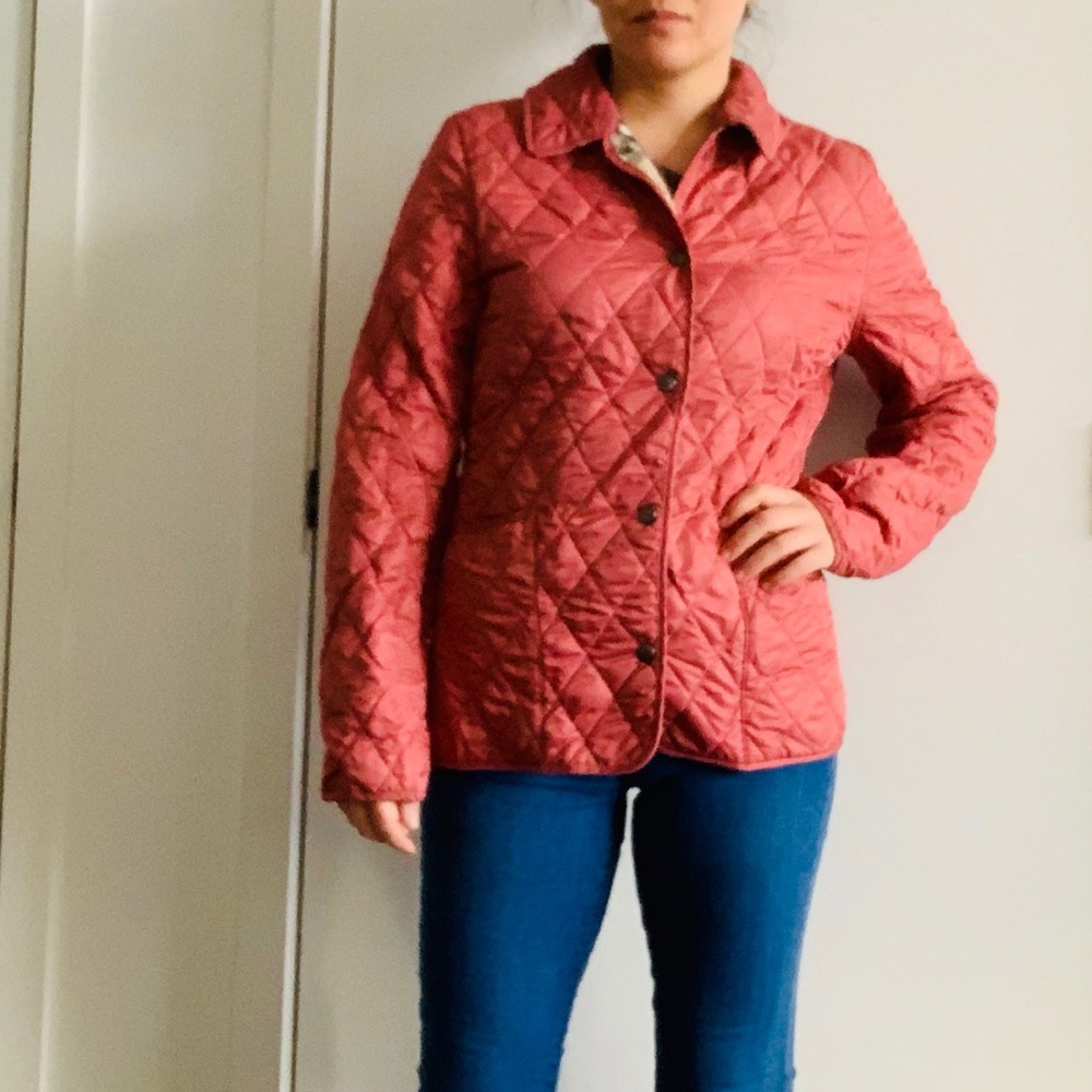 Authentic Burberry Diamond Quilted Short Jacket - Picture 8 of 8